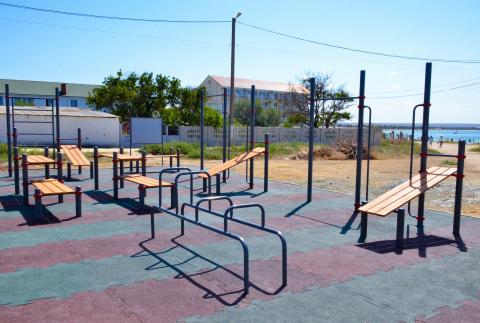 Спортивная площадка в Черноморское — превью