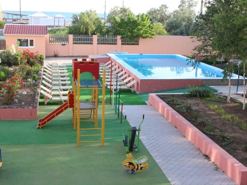 Детская площадка в Евпатория, Крым — фото 4