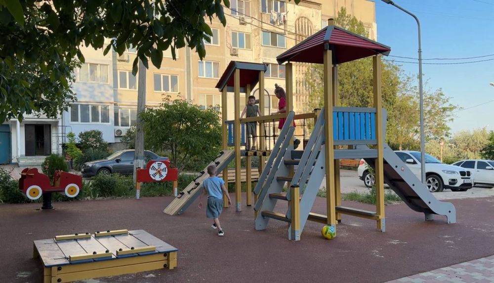 Детская площадка в Керчь, Крым — фото 3