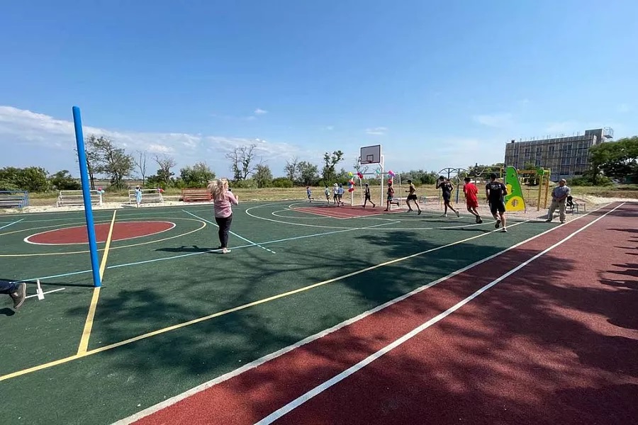 Спортивная площадка в Саки — превью