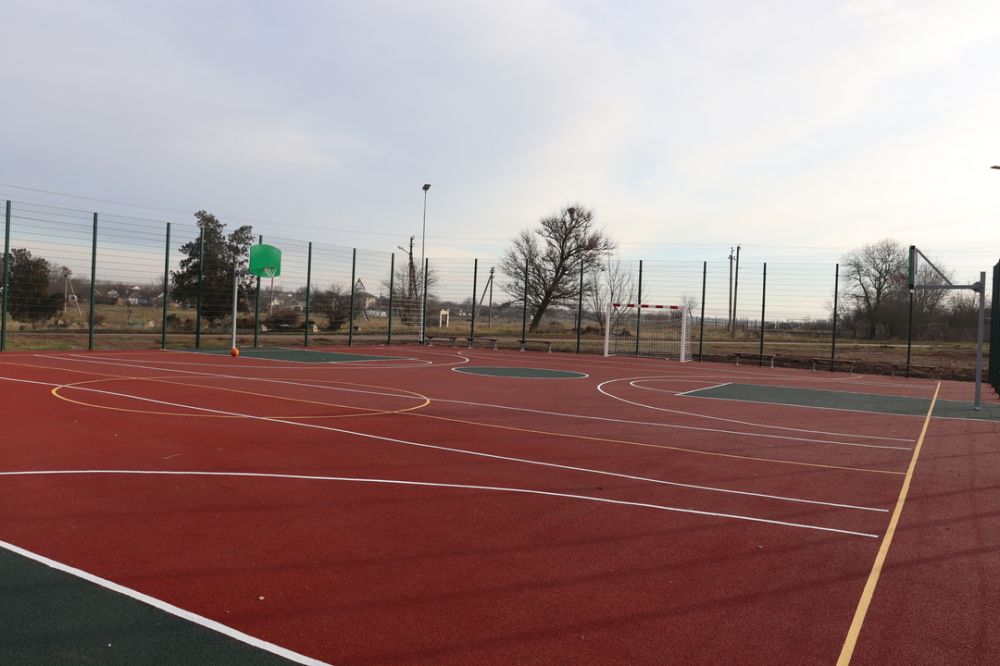 Спортивная площадка в Саки, Крым — фото 2