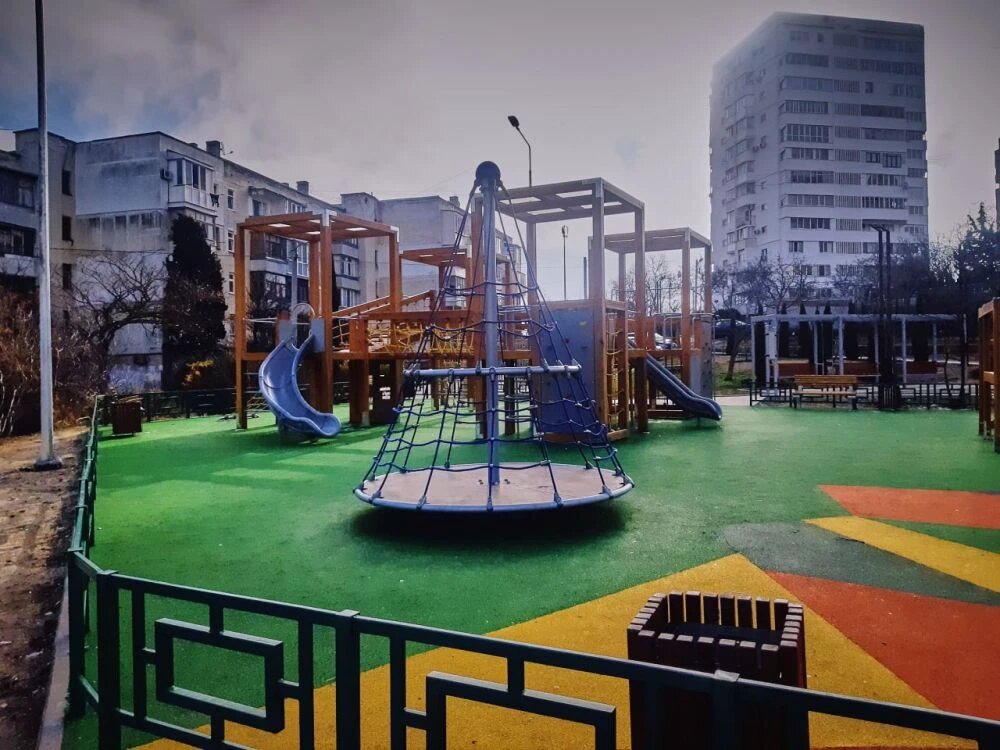 Детская площадка в Севастополь, Крым — фото 10