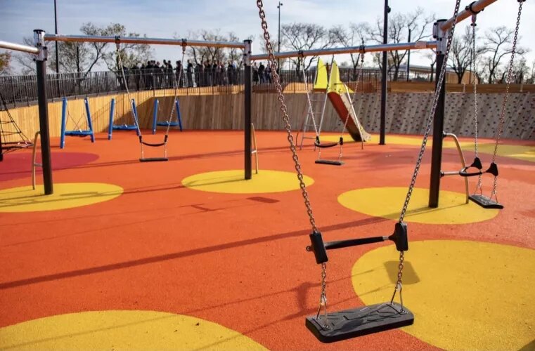 Детская площадка в Севастополь, Крым — фото 7