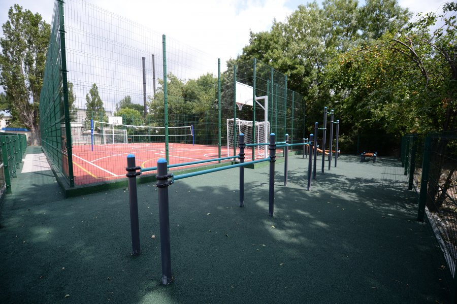 Спортивная площадка в Севастополь — превью