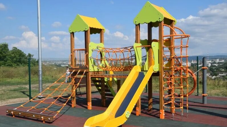 Детская площадка в Симферополь, Крым — фото 5